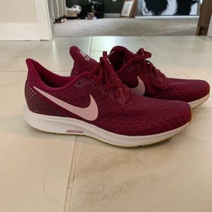 Nike Pegasus Zoom 35 Running Shoes